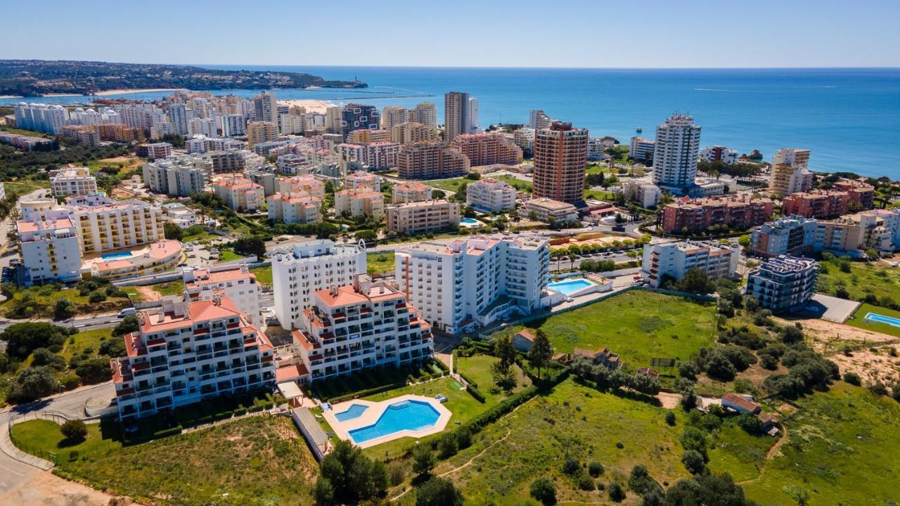 2Bdr Duplex W Ac & Pool In Portimao By Lovelystay Eksteriør billede